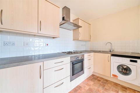 48 Green Lane, Devizes, SN10 5BX