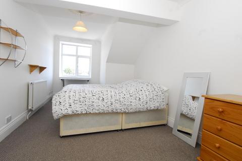 4 bedroom apartment to rent, Plymouth PL4