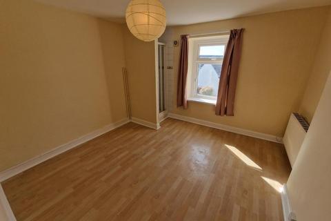 1 bedroom flat to rent, Hickman Road, Penarth