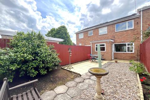 130 Deansway, Warwick, CV34 5DQ