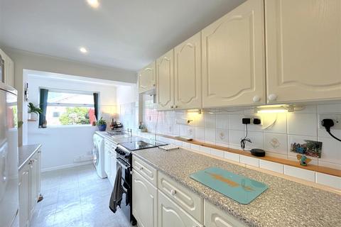 130 Deansway, Warwick, CV34 5DQ