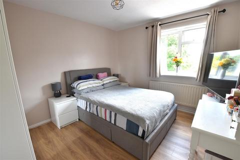25, Langmore Court Hanover Way, Bexleyheath, DA6 8BZ