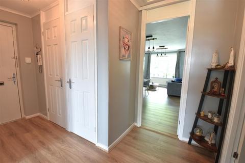 25, Langmore Court Hanover Way, Bexleyheath, DA6 8BZ