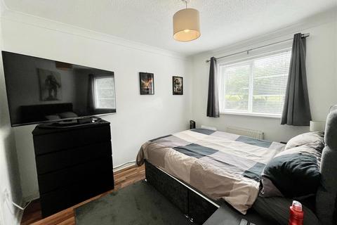 3 bedroom townhouse to rent, Windmill Way, Windmill Hills, Gateshead