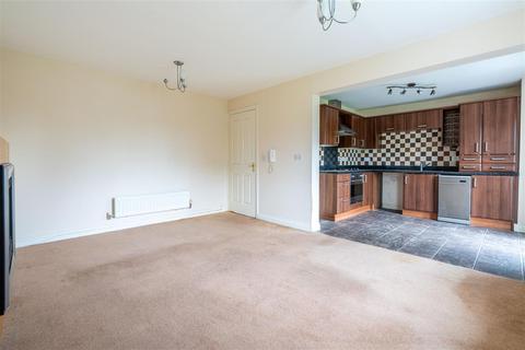 2 bedroom apartment for sale, Rockmore Road, Blaydon-On-Tyne, NE21