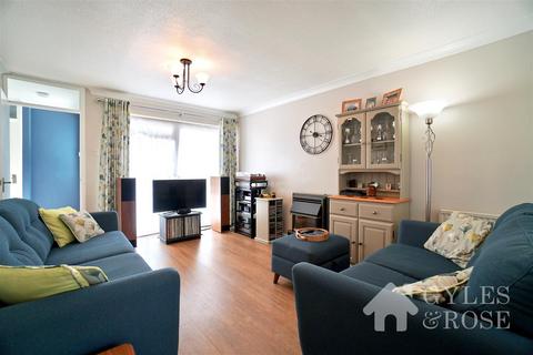 3 bedroom semi-detached house for sale, Delamere Road, Colchester