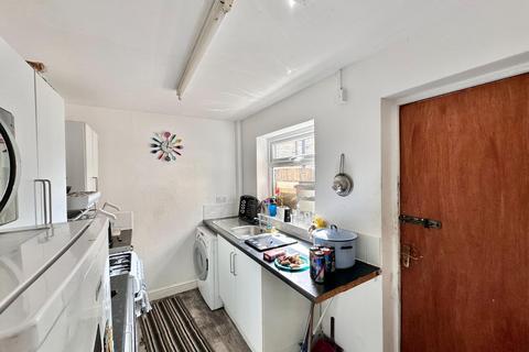 2 bedroom terraced house for sale, Hunslet Street, Burnley