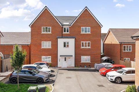 2 bedroom apartment for sale, Lime Place, Wouldham, Rochester