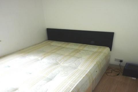 1 bedroom flat to rent, W2