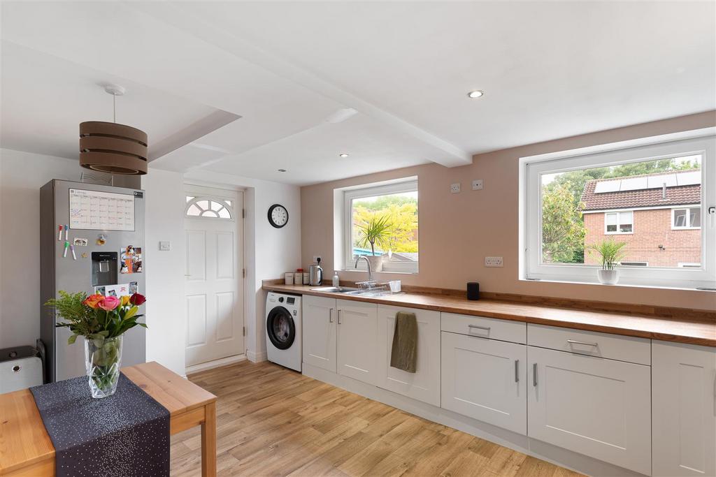 20 Deveron Way 43.jpg