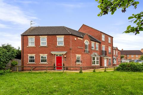 4 bedroom semi-detached house for sale, Didsbury Close, Rawcliffe, York