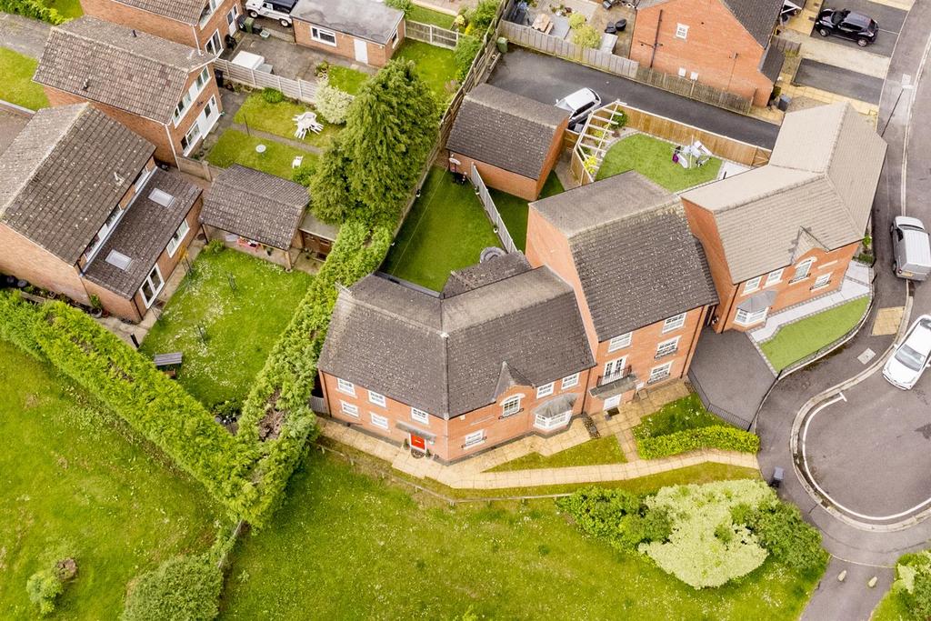17 Didsbury Close 2.jpg