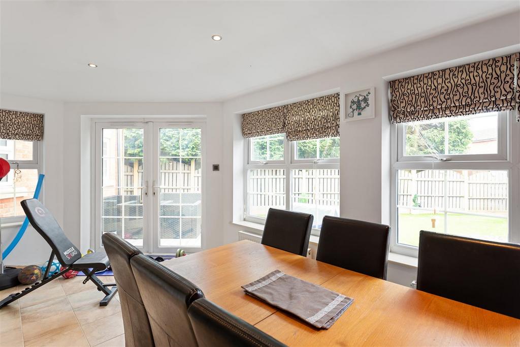 17 Didsbury Close 34 .jpg