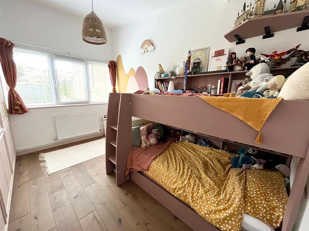 Bedroom2.JPG
