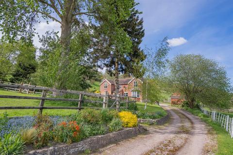 4 bedroom detached house for sale, Crews Hill House, Crews Hill, Alfrick, Worcester, Worcestershire, WR6 5HF