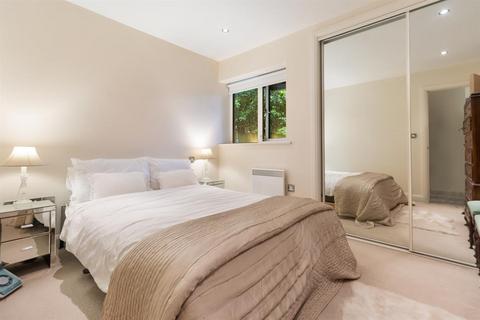 undefined, Apartment 1, Crystal Mount, 59 Albert Road North, Malvern, WR14