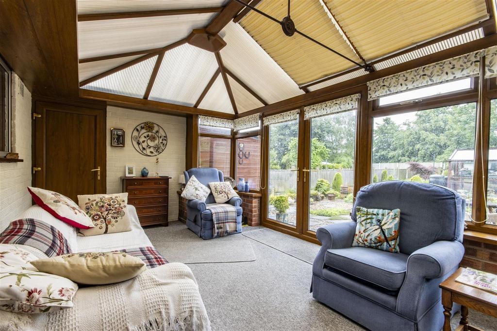 Station New Road, Old Tupton... 2 bed semidetached bungalow for sale