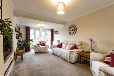5 bedroom detached house for sale, Central Drive, Wingerworth, Chesterfield