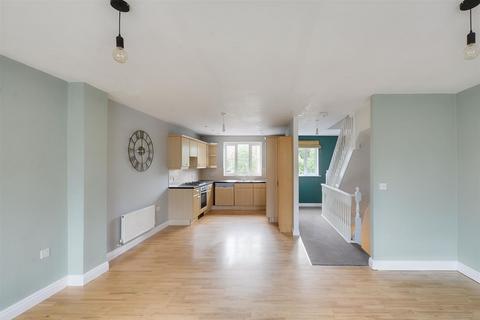 4 Thales Drive, Arnold, Nottingham, NG5 7NF