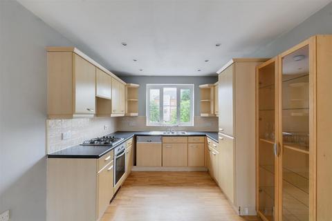 4 Thales Drive, Arnold, Nottingham, NG5 7NF