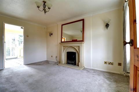 2 bedroom end of terrace house to rent, Gleneagles Road, Turnberry, Bloxwich