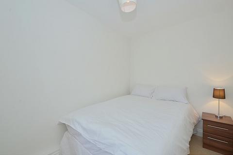 2 bedroom flat to rent, Ranelagh Gardens, Fulham, SW6