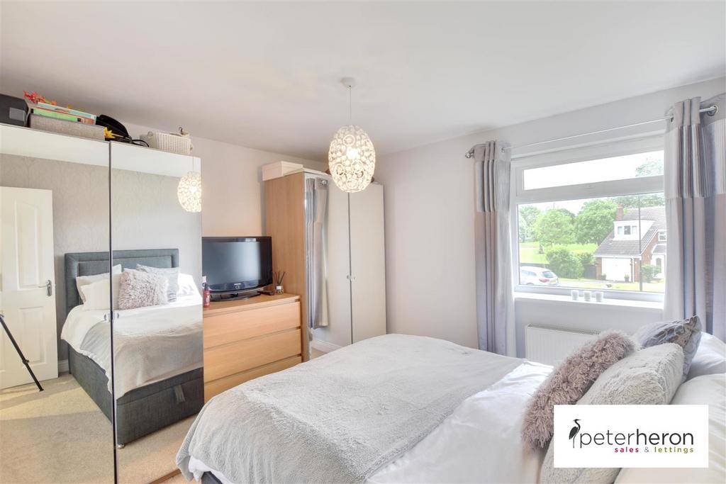 Bedroom 1 (front)