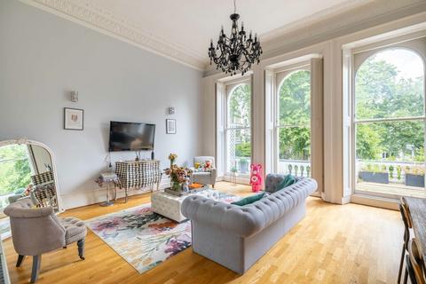 1 bedroom flat to rent, Cornwall Gardens, South Kensington, SW7