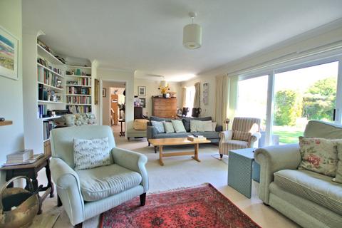 4 bedroom chalet for sale, New Road, Cambridge CB23