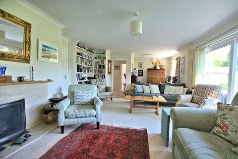 4 bedroom chalet for sale, New Road, Cambridge CB23