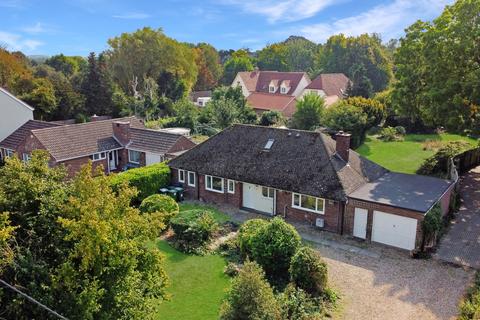 4 bedroom chalet for sale, New Road, Cambridge CB23