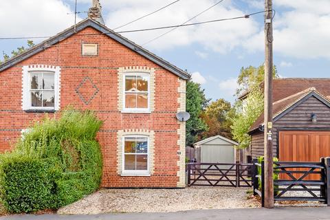 2 bedroom semi-detached house to rent, Chertsey Road, Windlesham, Surrey