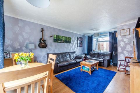 3 bedroom terraced house for sale, Gordon Road, Dereham