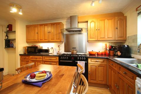 3 bedroom townhouse for sale, William Judge Close, Tenterden TN30