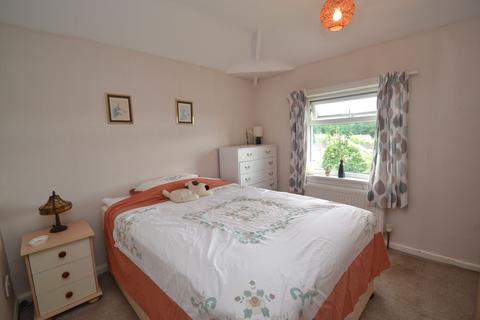 58 Thackley Road, Bradford, BD10 0SB