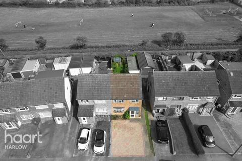 12 Latton Green, Harlow, CM18 7EP