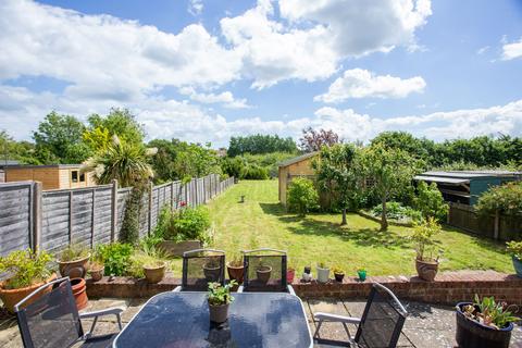 2 bedroom semi-detached bungalow for sale, Langden Avenue, Ash, CT3