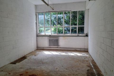 Industrial unit to rent, West Norwood, London SE27