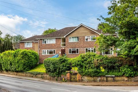 2 bedroom flat for sale, Horsham Road, Dorking, RH4