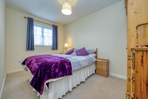 2 Clonmel Close, Caversham, Reading, RG4 5BF