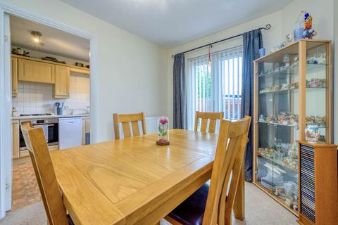 2 Clonmel Close, Caversham, Reading, RG4 5BF