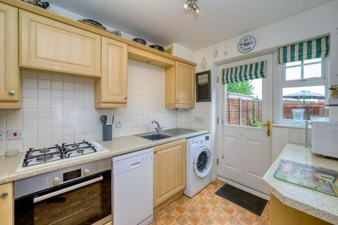 2 Clonmel Close, Caversham, Reading, RG4 5BF