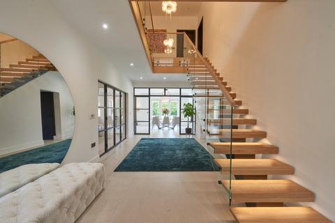 undefined, Hale Road, Hale, WA15