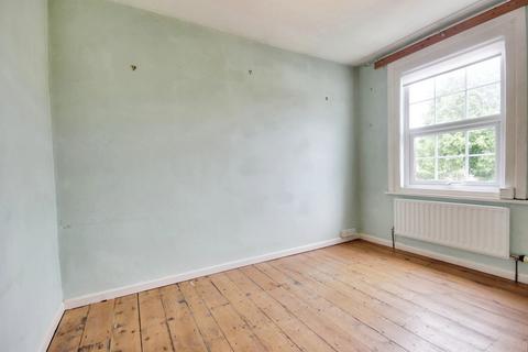 3 bedroom semi-detached house for sale, Painswick Road, Gloucester, GL4