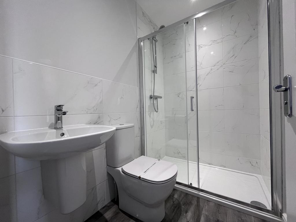 Alton Ensuite