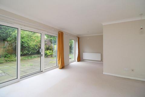 3 bedroom end of terrace house for sale, Ash Close, Woodbridge, Suffolk, IP12