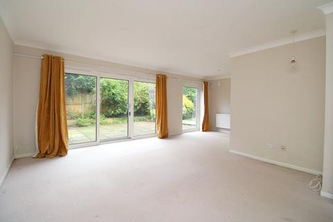 11 Ash Close, Woodbridge, IP12 4BP