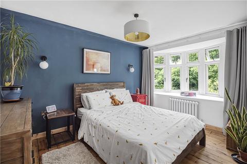 3 bedroom end of terrace house for sale, Ross Road, London, SE25