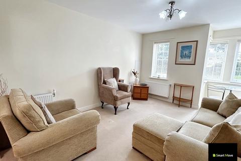 1 bedroom ground floor flat for sale, Chapel Street, Yaxley, Peterborough, Cambridgeshire. PE7 3LN