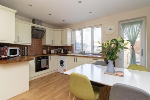 3 bedroom terraced house for sale, St. Peters Footpath, Margate, CT9